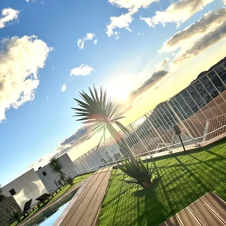 Вилла Amazing View - Lux & Pool